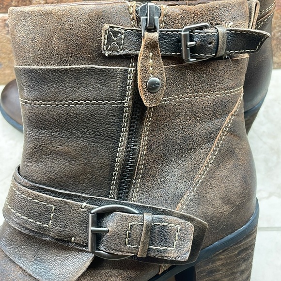 Earth Women’s Boots Shoes Montana Sandstone Zipper Heels Leather Brown Size 9 B - Picture 15 of 16